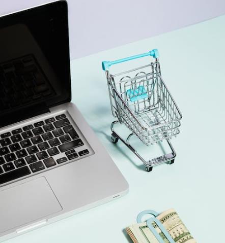 跨境电商资讯 | 亚马逊利用AI技术优化产品搜索和客户评论；TikTok Shop美国将向中国卖家开放