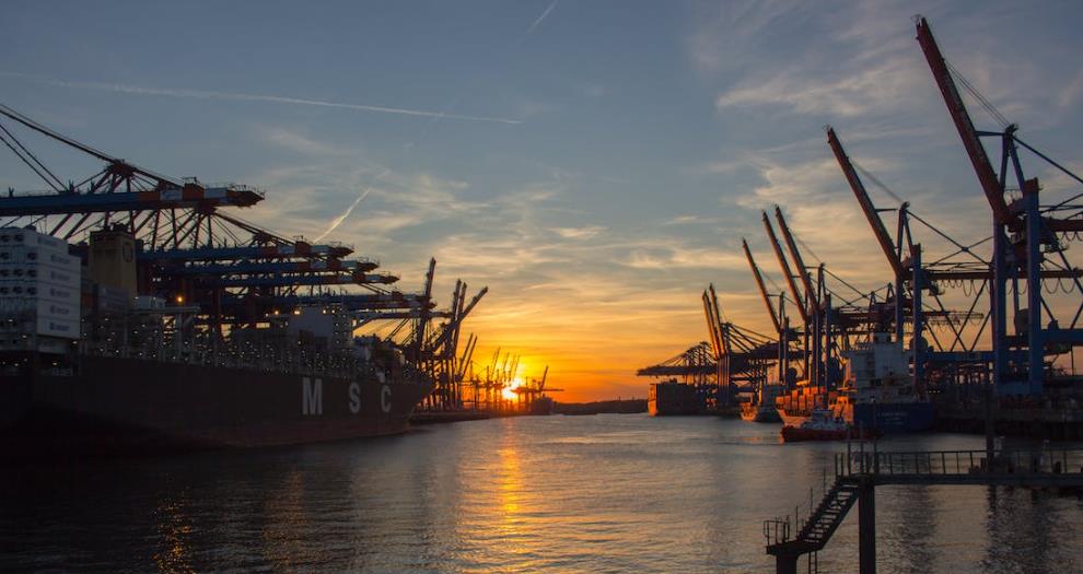 美西码头 | 谈判结束！美西港口工人薪资增长将达到32%