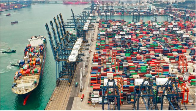 美西主要港口洛杉矶港船舶平均在港停时为3.85天，环比下降13.9%