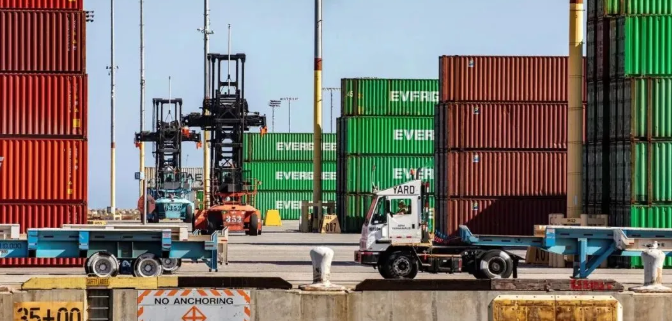 罢工导致圣劳伦斯产生大量停滞